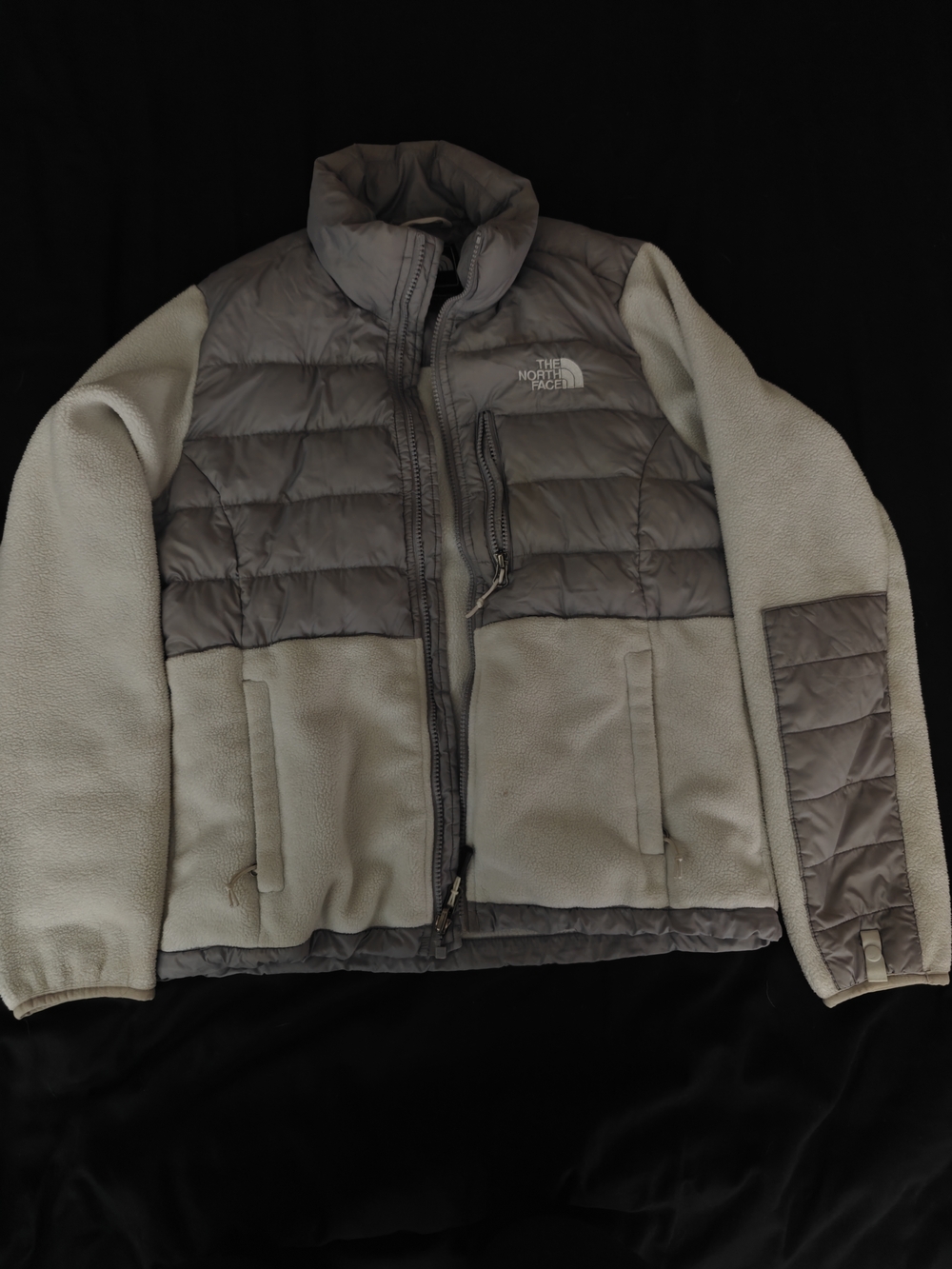 The North Face Womens Two-Tone Light Gray Hybrid Puffer Jacket
